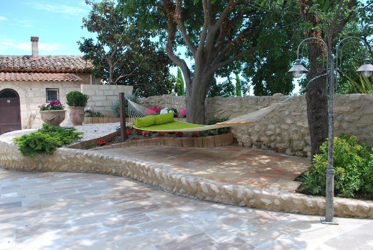 Chateau Sainte Colombe Bed & Breakfast Exterior photo